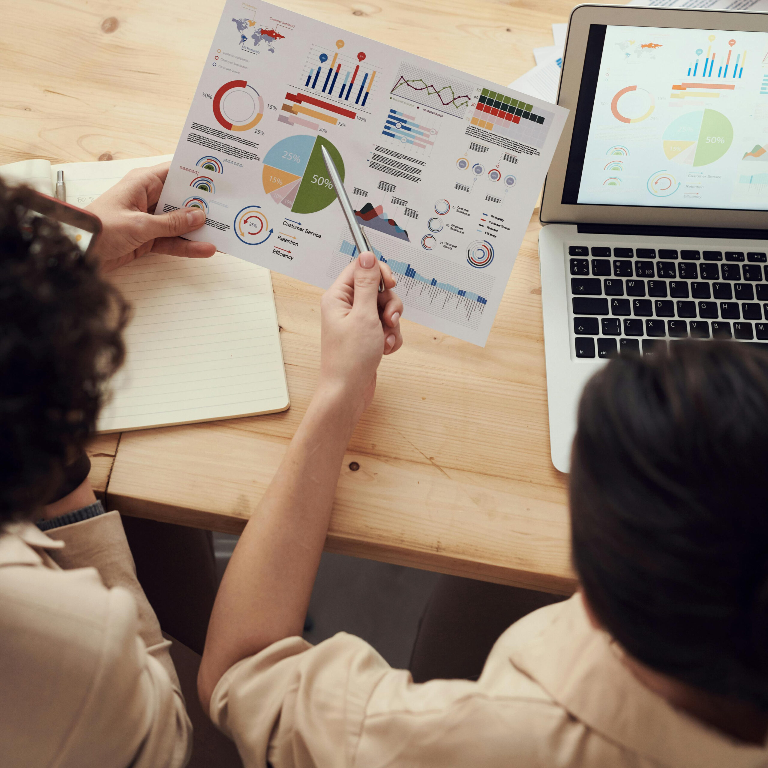 iroda_asztal_otleteles